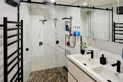 Photo of property in 39 James Cook Drive, Whitby, Porirua, 5024