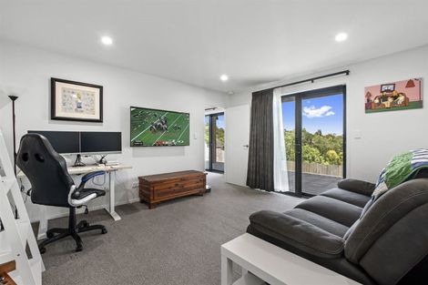 Photo of property in 6 Greenvale Place, Welcome Bay, Tauranga, 3112