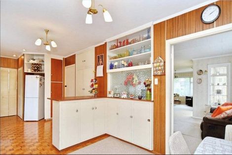 Photo of property in 222 Avonhead Road, Avonhead, Christchurch, 8042