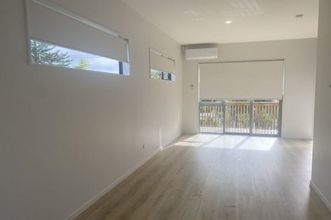 Photo of property in 1/35 Renata Crescent, Te Atatu Peninsula, Auckland, 0610