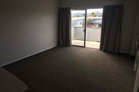 Photo of property in 6/26 Lovell Court, Rosedale, Auckland, 0632