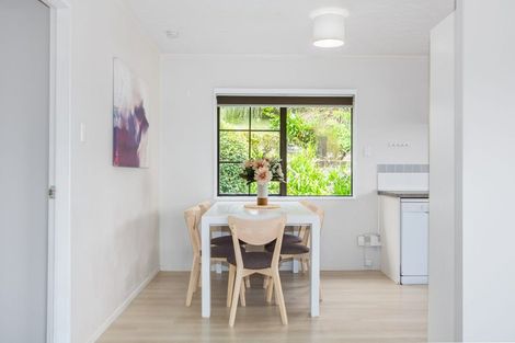 Photo of property in 64 Albatross Close, Whitby, Porirua, 5024