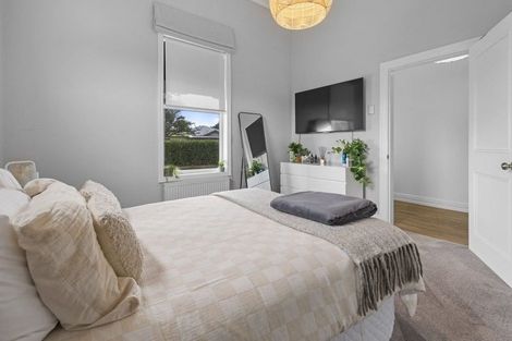 Photo of property in 61 Russell Street, Palmerston North, 4414