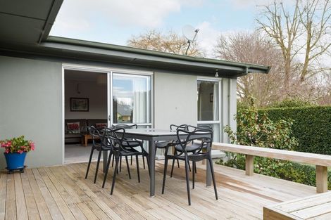 Photo of property in 15 Dalbeth Place, Matangi, Hamilton, 3284