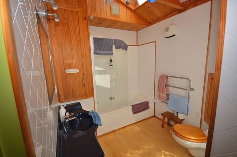 Photo of property in 4 Island View Terrace, Waikanae Beach, Waikanae, 5036