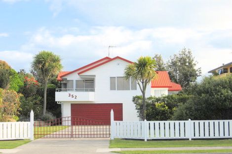 Photo of property in 352 Papamoa Beach Road, Papamoa Beach, Papamoa, 3118