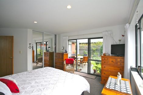 Photo of property in 304a Wairakei Road, Bryndwr, Christchurch, 8053