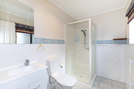 Photo of property in 13 Jeffery Reeve Crescent, Ranui, Auckland, 0612