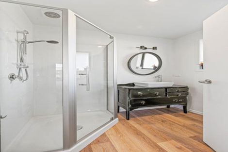 Photo of property in 19 Matipo Street, Wanaka, 9305