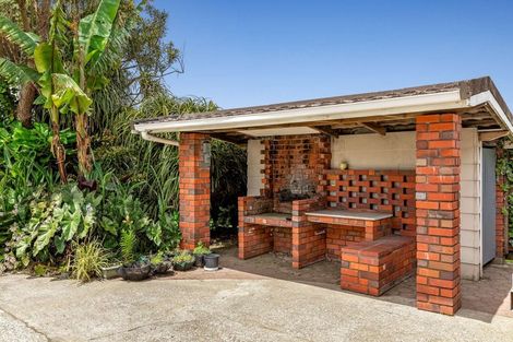 Photo of property in 17 Henley Street, Westport, 7825