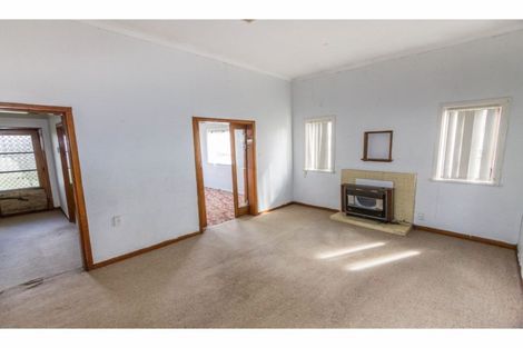 Photo of property in 22 West Coast Road, Glen Eden, Auckland, 0602