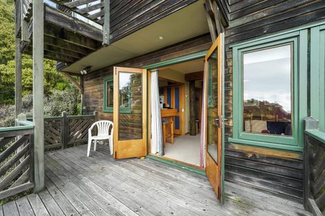 Photo of property in 21 Toledo Place, Mount Pleasant, Christchurch, 8081