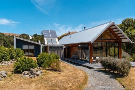 Photo of property in 354 Blue Rock Road, Ruakokoputuna, Martinborough, 5781