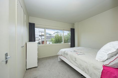 Photo of property in 2/40 Moana Avenue, Onehunga, Auckland, 1061