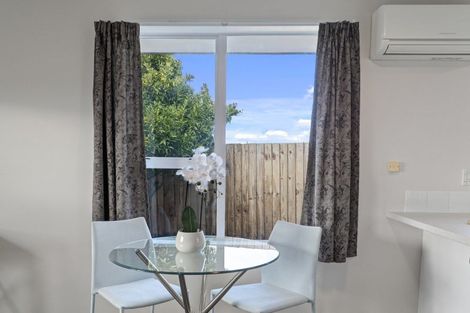 Photo of property in 3/52a Hei Hei Road, Hei Hei, Christchurch, 8042