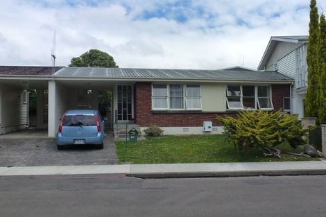 Photo of property in 1b Kensington Mews, Hokowhitu, Palmerston North, 4410