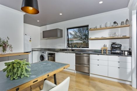 Photo of property in 1/204 Beach Haven Road, Beach Haven, Auckland, 0626