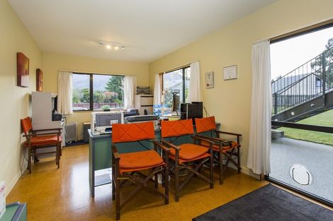 Photo of property in 25 Aeolus Place, Wanaka, 9305