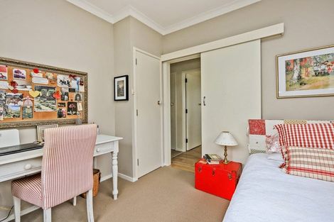 Photo of property in 2/32 Greenwood Road, Havelock North, 4130