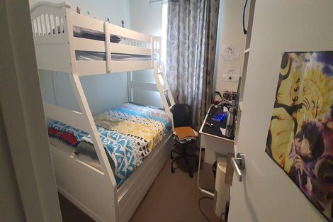 Photo of property in 61 Grove Road, Papakura, 2110