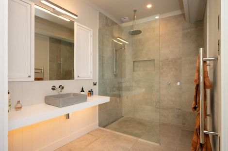 Photo of property in 55 Puflett Road, Havelock North, 4130