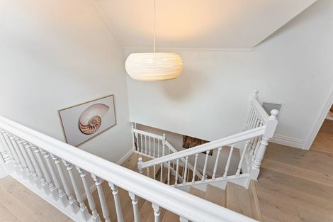 Photo of property in 5 Lavinia Grove, Waikanae Beach, Waikanae, 5036