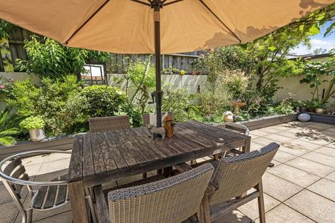 Photo of property in 2/20 Fifth Avenue, Tauranga, 3110