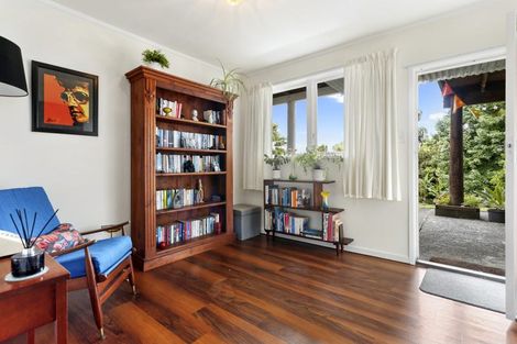 Photo of property in 50 Pleasant Road, Glen Eden, Auckland, 0602