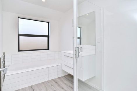 Photo of property in 16 Grey View Grove, Rangiora, 7400