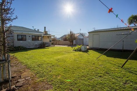 Photo of property in 35 Wyndham Street, Carterton, 5713