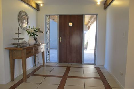 Photo of property in 380 Letts Gully Road, Letts Gully, Alexandra, 9393