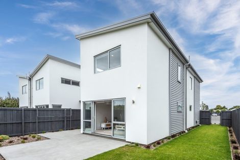 Photo of property in 9 Kakapo Lane, Redwood, Christchurch, 8051