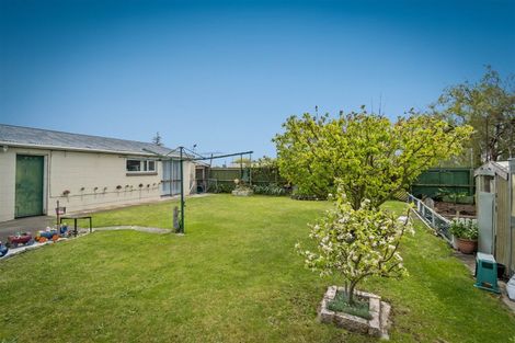 Photo of property in 7 Brockenhurst Street, Aranui, Christchurch, 8061