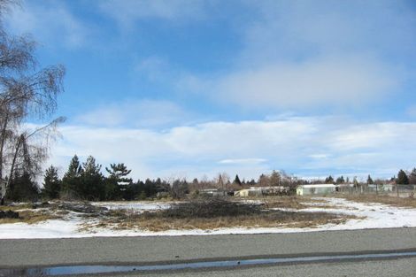 Photo of property in 22 Glencairn Road, Twizel, 7901