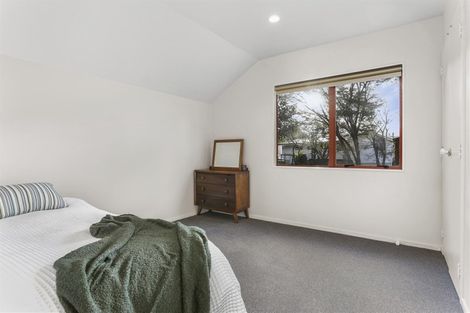 Photo of property in 3/51 Archers Road, Hillcrest, Auckland, 0629