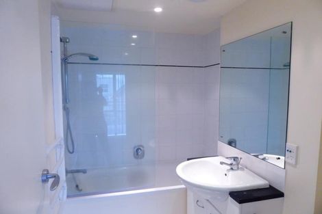 Photo of property in 2b/28 Stanwell Street, Parnell, Auckland, 1052