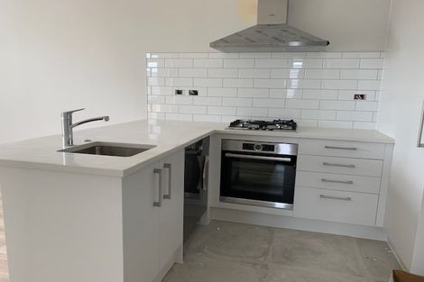 Photo of property in 3 Weka Close, Red Beach, 0932