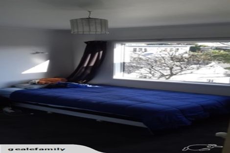 Photo of property in 82 Townsend Road, Miramar, Wellington, 6022