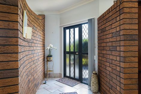 Photo of property in 81 Wallace Place, Westown, New Plymouth, 4310