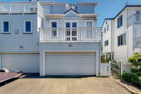 Photo of property in 12b Hobson Street, Thorndon, Wellington, 6011