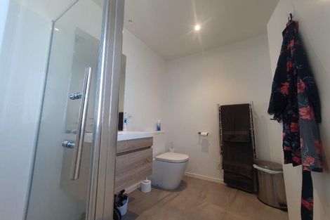 Photo of property in 22 Tapuwae Way, Mangere Bridge, Auckland, 2022