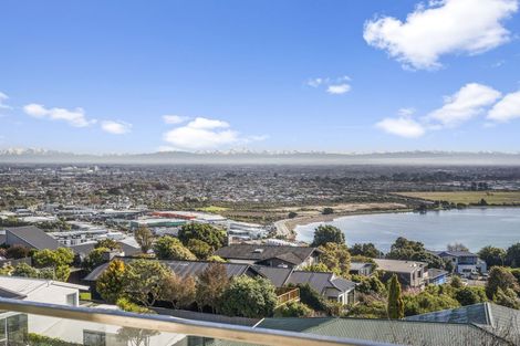 Photo of property in 7 Michael Avenue, Mount Pleasant, Christchurch, 8081