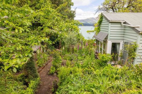 Photo of property in 33 Sandy Beach Road, Governors Bay, Lyttelton, 8971