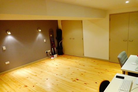 Photo of property in Stadium Garden Flats, 118/107 Thorndon Quay, Pipitea, Wellington, 6011