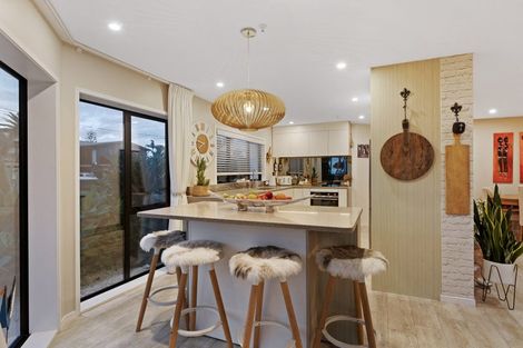 Photo of property in 1/248 Hibiscus Coast Highway, Orewa, 0931