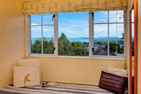 Photo of property in 3a Lighthouse Road, Bluff Hill, Napier, 4110