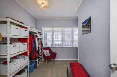 Photo of property in 28 Oxford Street, Hokowhitu, Palmerston North, 4410