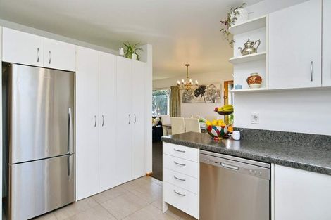 Photo of property in 2 Melford Close, Rangiora, 7400