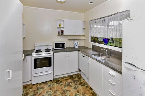 Photo of property in 1/140 Shifnal Drive, Randwick Park, Auckland, 2105