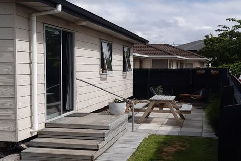 Photo of property in 1/89 Bassett Street, Burwood, Christchurch, 8083
